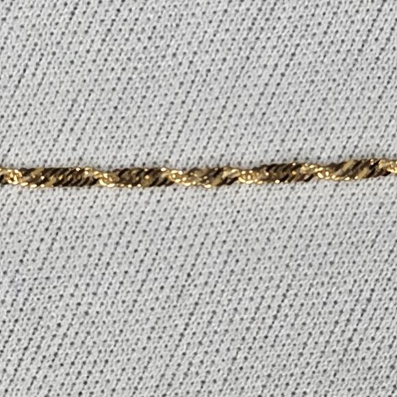 10k Solid Gold Bracelet - Picture 3 of 7